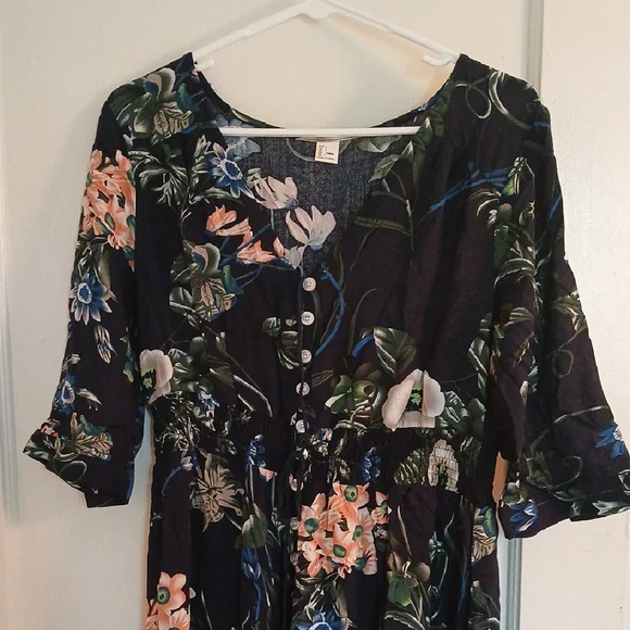 H&M Floral Bell Sleeve Maxi Sundress - Picture 4 of 12